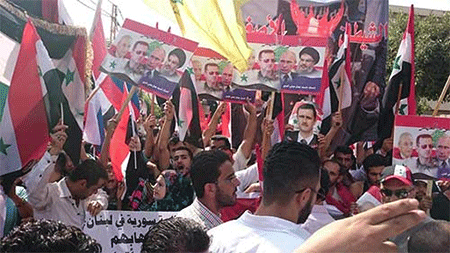 estudiantes sirios ante la embajada rusa en Beirut Estudiantes sirios en Líbano expresan su agradecimiento a Moscú